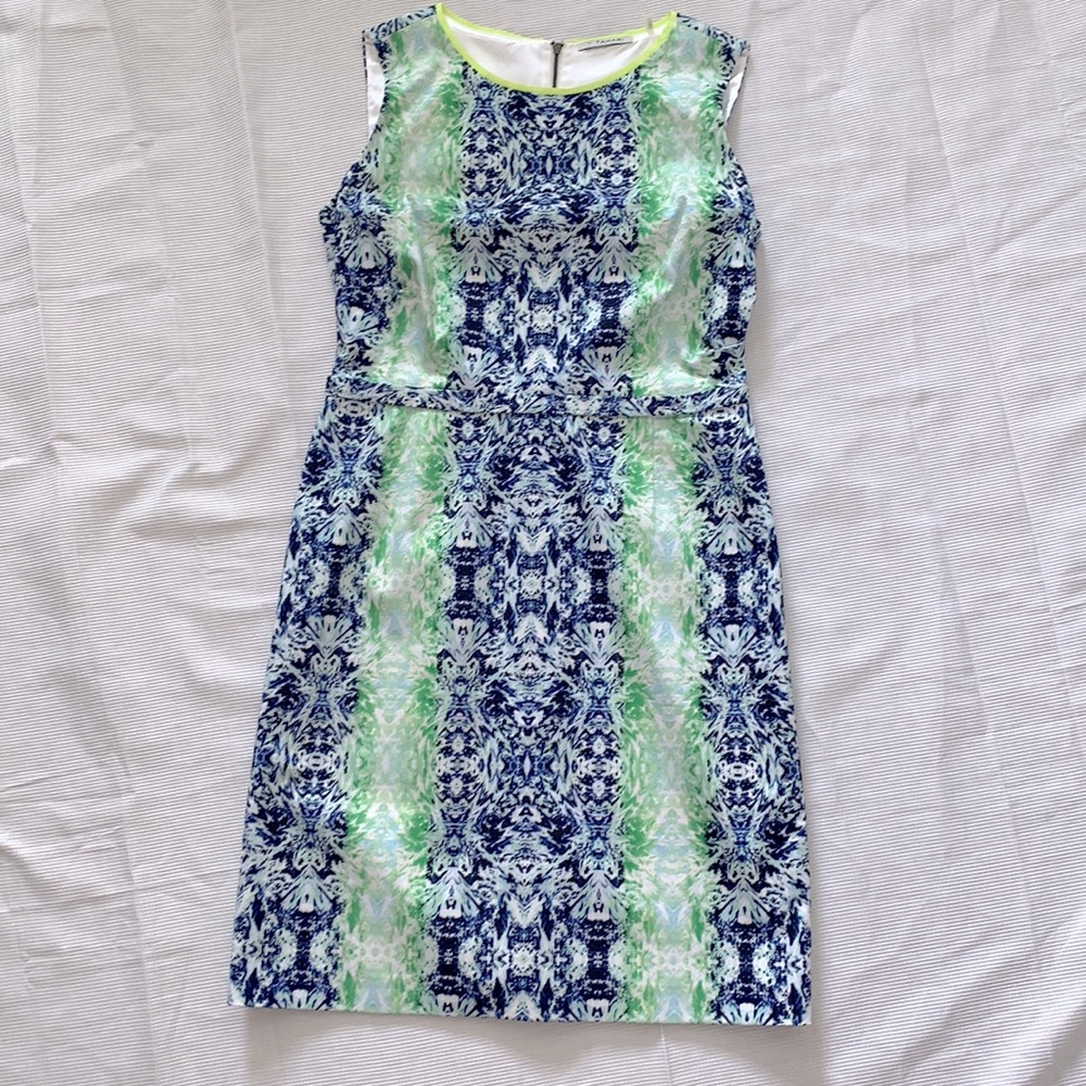 T Tahari Sheath dress Size 12